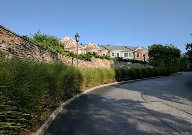 Single family home for sale at 28 Andrew Ct, Southampton, NY 11968 | MLS# 1046627