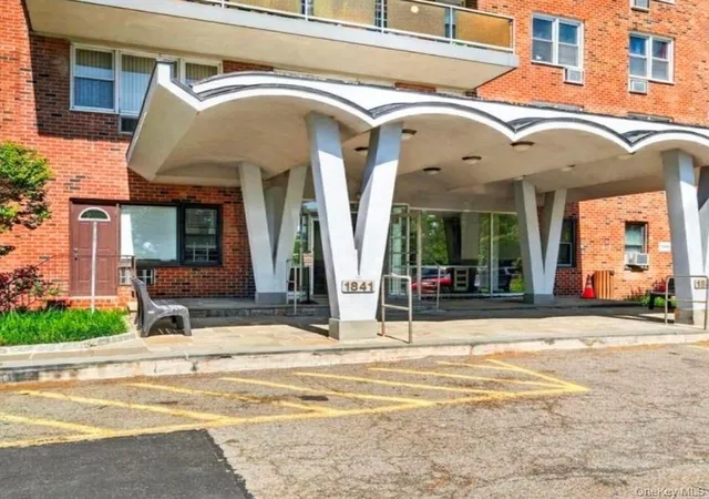 Photo 3 of Condo for sale at 1841 Central Park Ave #16J, Yonkers, NY 10710 | MLS# 1046639 | Listing updated on 2026-09-15