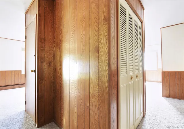 Photo 4 of Single family home for sale at 7 Tinder Ln, Lake Grove, NY 11755 | MLS# 1046646 | Listing updated on 2026-10-09