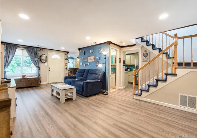 Photo 3 of Sale Pending at 99 Skyline Dr, Brookhaven, NY 11727 | MLS# 1046649 | Listing updated on 2026-09-23