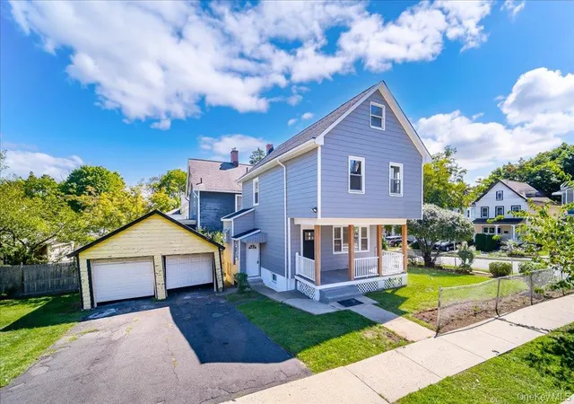 Photo 2 of Single family home for sale at 11 Maple St, Orangetown, NY 10960 | MLS# 1046661 | Listing updated on 2026-09-26