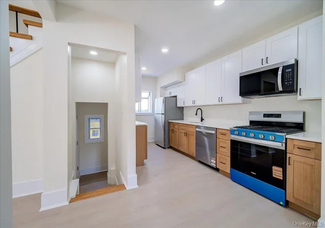 Photo 3 of Single family home for sale at 11 Maple St, Orangetown, NY 10960 | MLS# 1046661 | Listing updated on 2026-10-15