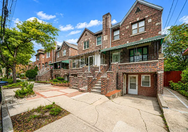 Photo 2 of Sale Pending at 1610 Paulding Ave, New York, NY 10462 | MLS# 1046665 | Listing updated on 2026-10-08
