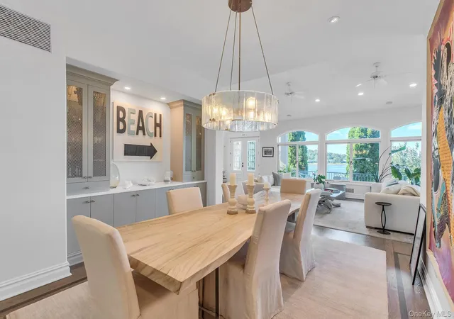 Photo 4 of Single family home for sale at 710 Sound View Rd, Oyster Bay, NY 11771 | MLS# 1046704 | Listing updated on 2026-09-13