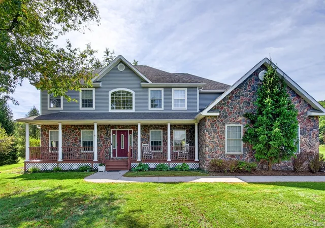 Photo 2 of Single family home for sale at 23 Dickison Rd, Minisink, NY 10998 | MLS# 1046725 | Listing updated on 2026-10-06