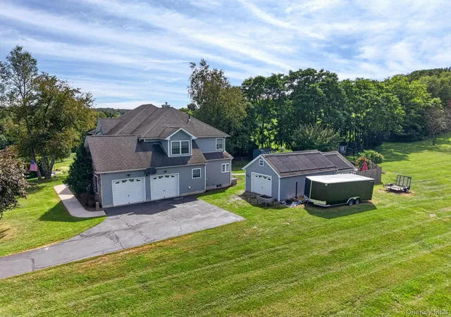 Photo 3 of Single family home for sale at 23 Dickison Rd, Minisink, NY 10998 | MLS# 1046725 | Listing updated on 2026-10-06