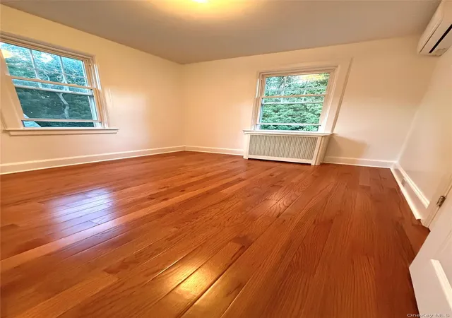 Photo 3 of Sale Pending at 413 Fort Washington Ave, Mount Pleasant, NY 10532 | MLS# 1046739 | Listing updated on 2026-09-28