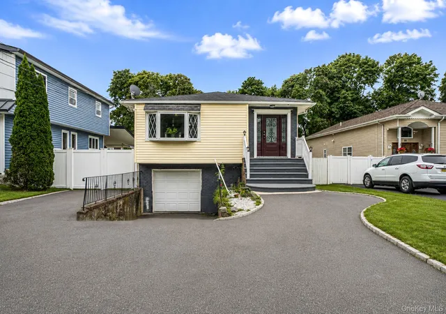 Photo 1 of Single family home for sale at 68 Prospect Dr, Islip, NY 11717 | MLS# 1046741 | Listing updated on 2026-09-06