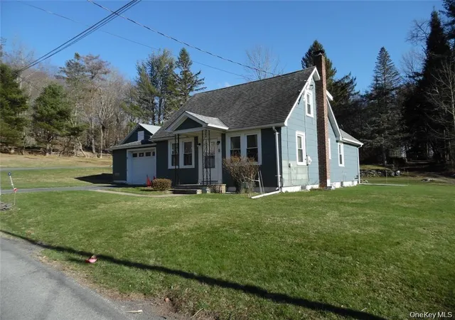 Photo 1 of Single family home for sale at 8 Jones Ter, Fallsburg, NY 12788 | MLS# 1046758 | Listing updated on 2026-10-07