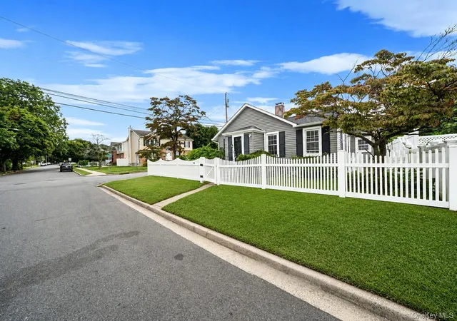 Photo 2 of Single family home for sale at 1077 Central Ave, Hempstead, NY 11550 | MLS# 1046759 | Listing updated on 2026-10-03