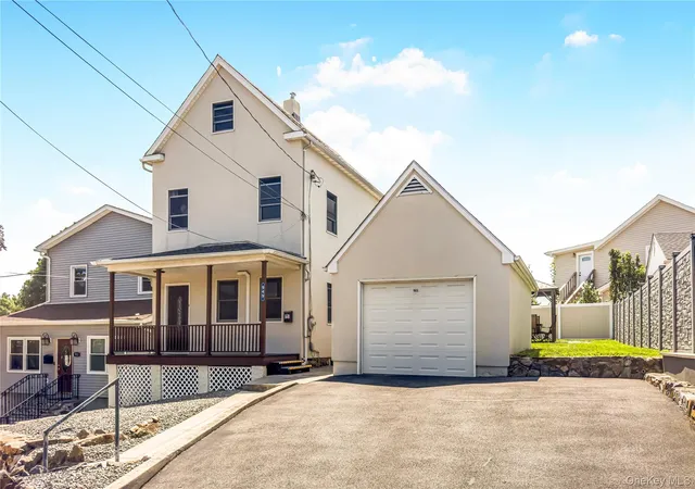 Photo 2 of Single family home for sale at 949 Mile Sq Rd, Yonkers, NY 10704 | MLS# 1046783 | Listing updated on 2026-09-05