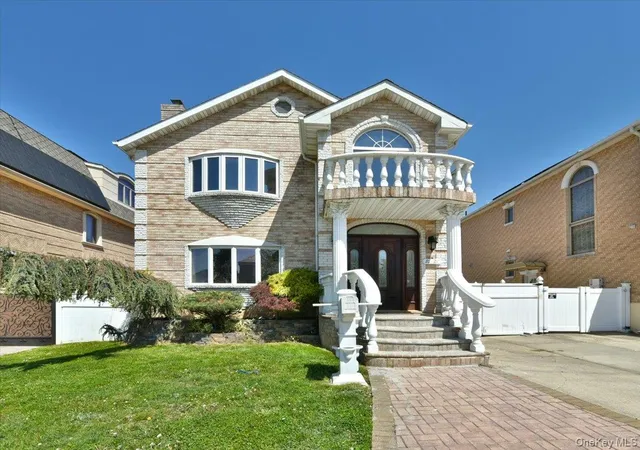 Single family home for sale at 7627 175th Street, New York, NY 11366 | MLS# 1046805