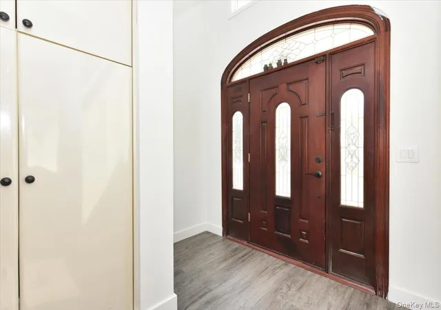 Photo 4 of Single family home for sale at 7627 175th Street, New York, NY 11366 | MLS# 1046805 | Listing updated on 2026-09-04