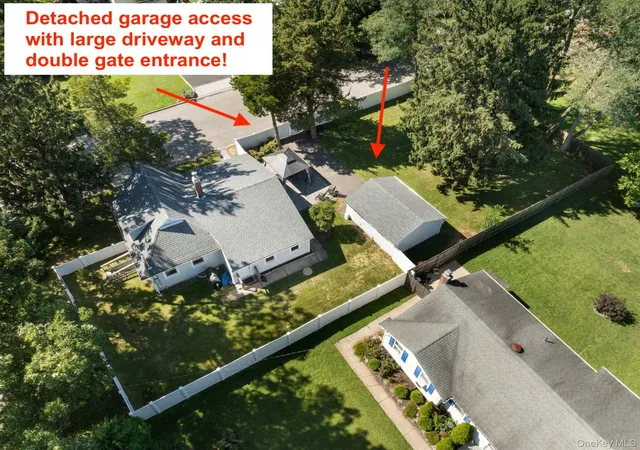 Photo 2 of Single family home for sale at 51 Norwood Ave, Brookhaven, NY 11776 | MLS# 1046814 | Listing updated on 2026-09-28