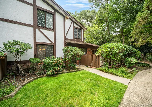 Photo 2 of Condo for sale at 415 Clubhouse #51, Brookhaven, NY 11727 | MLS# 1046835 | Listing updated on 2026-09-04