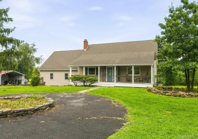 Photo 2 of Single family home for sale at 58 Burnt Corners Rd, Wawayanda, NY 10940 | MLS# 1046838 | Listing updated on 2026-09-06
