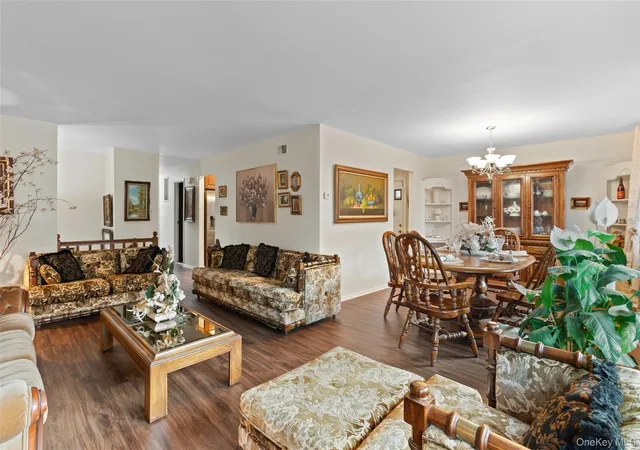 Photo 3 of Single family home for sale at 552 Briar Pl, New York, NY 11691 | MLS# 1046867 | Listing updated on 2026-09-07