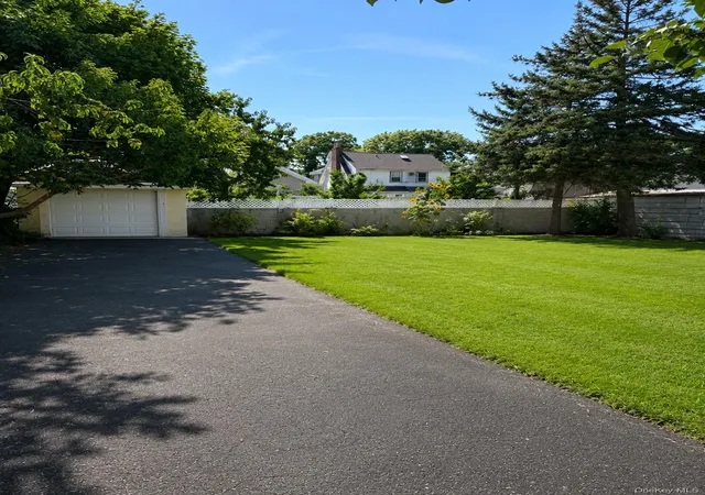 Photo 3 of Single family home for sale at 213 Washington Ave, Hempstead, NY 11516 | MLS# 1046881 | Listing updated on 2026-09-05