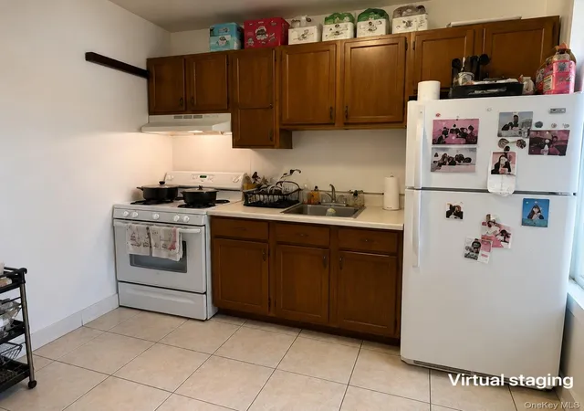 Listing Photo 4 - Condo for sale in building located at 10224 Corona Ave, New York, NY 11368