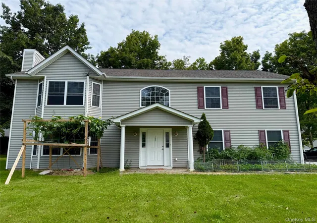 Single family home for sale at 20 3rd Street, Middletown, NY 10940 | MLS# 1046887