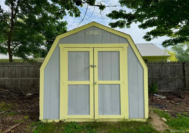 Photo 40 of Single family home for sale at 20 3rd Street, Middletown, NY 10940 | MLS# 1046887 | Listing updated on 2026-09-05