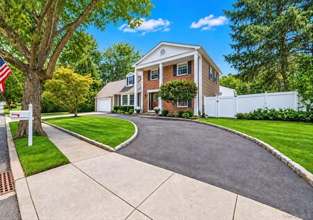 Photo 1 of Sale Pending at 9 Rodney St, Brookhaven, NY 11776 | MLS# 1046903 | Listing updated on 2026-10-06