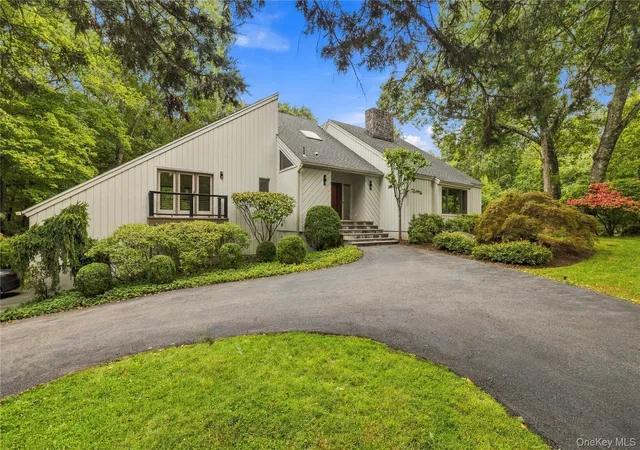 Photo 1 of Single family home for sale at 76 Pine Brk Rd, Bedford, NY 10506 | MLS# 1046921 | Listing updated on 2026-10-01