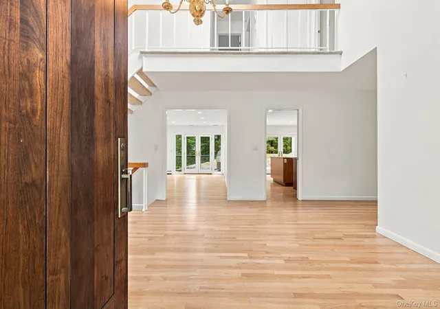 Photo 4 of Single family home for sale at 76 Pine Brk Rd, Bedford, NY 10506 | MLS# 1046921 | Listing updated on 2026-10-02