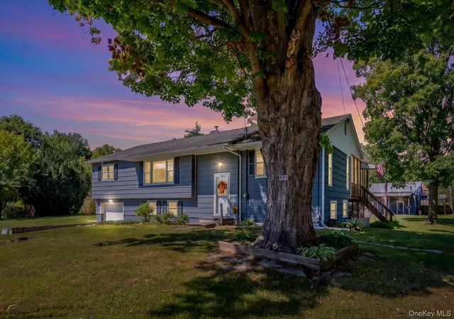 Photo 1 of Single family home for sale at 105 Orchard St, Rosendale, NY 12486 | MLS# 1046928 | Listing updated on 2026-10-06