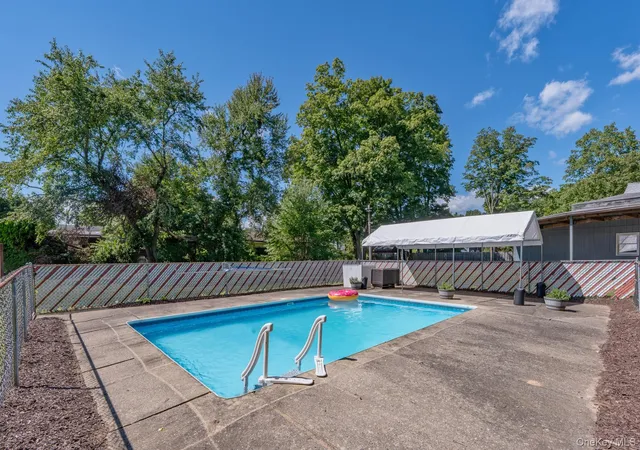 Photo 2 of Single family home for sale at 105 Orchard St, Rosendale, NY 12486 | MLS# 1046928 | Listing updated on 2026-10-06