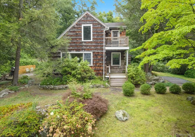 Photo 1 of Sale Pending at 48 Dunderberg Rd, Putnam Valley, NY 10579 | MLS# 1046939 | Listing updated on 2026-10-08