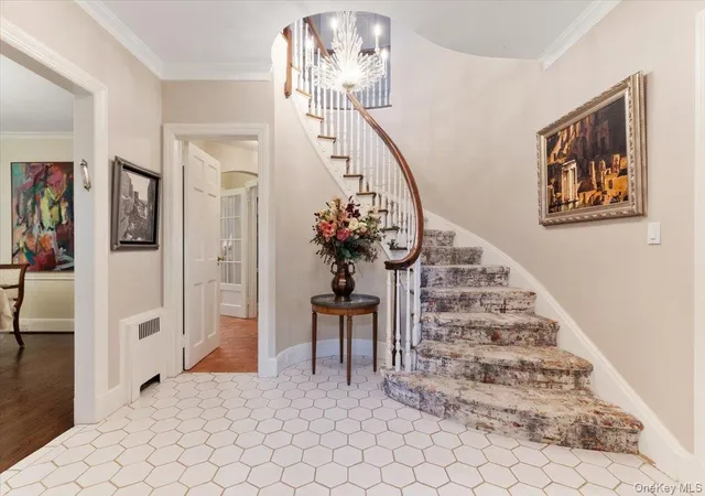 Photo 1 of Single family home for sale at 501 Broadway, Hempstead, NY 11559 | MLS# 1046946 | Listing updated on 2026-09-05