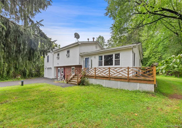 Photo 3 of Single family home for sale at 121 Hammond Rd, Haverstraw, NY 10984 | MLS# 1046955 | Listing updated on 2026-09-06