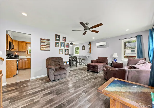 Photo 3 of Single family home for sale at 121 Hammond Rd, Haverstraw, NY 10984 | MLS# 1046955 | Listing updated on 2026-09-06