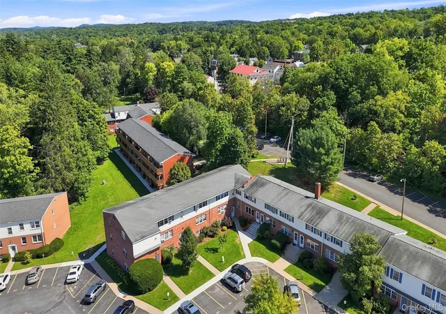 Photo 3 of Condo for sale at 19 Huguenot St #3, New Paltz, NY 12561 | MLS# 1046986 | Listing updated on 2026-09-23