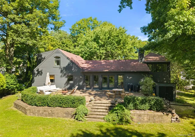 Photo 2 of Sale Pending at 61 Stony Run, New Rochelle, NY 10804 | MLS# 1047016 | Listing updated on 2026-10-01