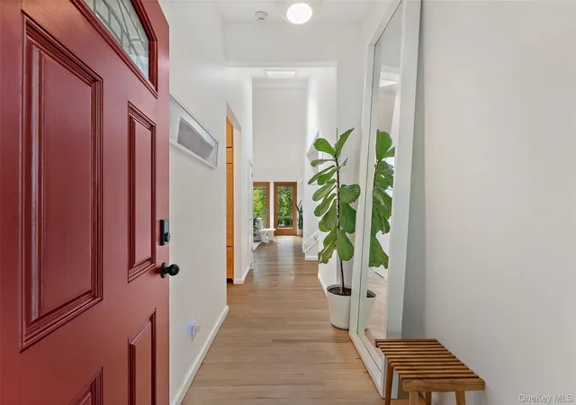 Photo 3 of Sale Pending at 61 Stony Run, New Rochelle, NY 10804 | MLS# 1047016 | Listing updated on 2026-10-01