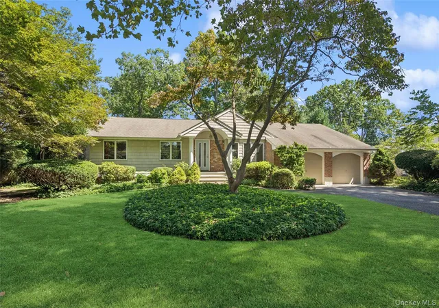 Single family home for sale at 5 Kenny St, Smithtown, NY 11788 | MLS# 1047017