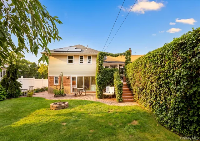 Photo 29 of Single family home for sale at 54 Jacqueline Rd, Oyster Bay, NY 11758 | MLS# 1047024 | Listing updated on 2026-09-26
