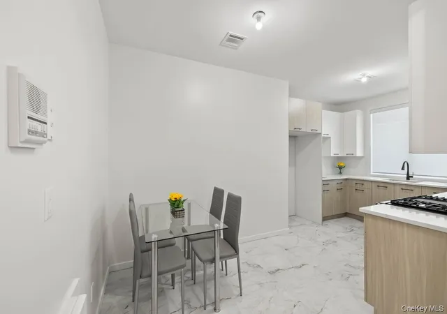 Photo 4 of Condo for sale at 472 W Central Ave #105, Ramapo, NY 10977 | MLS# 1047026 | Listing updated on 2026-10-25