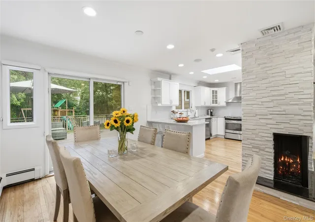 Photo 2 of Single family home for sale at 29 Sycamore Dr, North Hempstead, NY 11576 | MLS# 1047058 | Listing updated on 2026-09-26