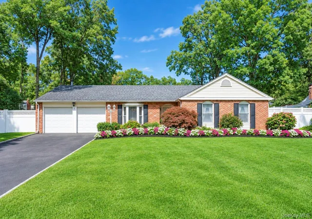 Photo 1 of Sale Pending at 3 Barnsley Crescent, Brookhaven, NY 11766 | MLS# 1047074 | Listing updated on 2026-09-29