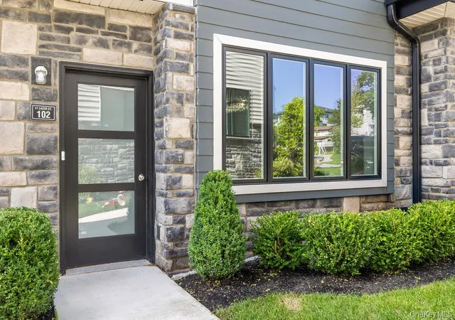 Photo 2 of Condo for sale at 17 Lazer Ct #103, Ramapo, NY 10977 | MLS# 1047077 | Listing updated on 2026-09-08