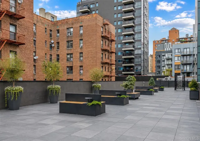 Photo 4 of Condo for sale at 14449 Northern Blvd #608, New York, NY 11354 | MLS# 1047085 | Listing updated on 2026-09-05