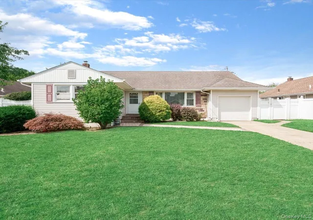 Photo 1 of Single family home for sale at 1262 Barberry Rd, Hempstead, NY 11793 | MLS# 1047102 | Listing updated on 2026-09-05