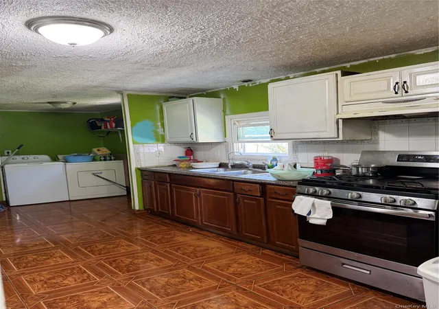 Photo 4 of Single family home for sale at 73 Michigan Ave, Islip, NY 11706 | MLS# 1047137 | Listing updated on 2026-09-13
