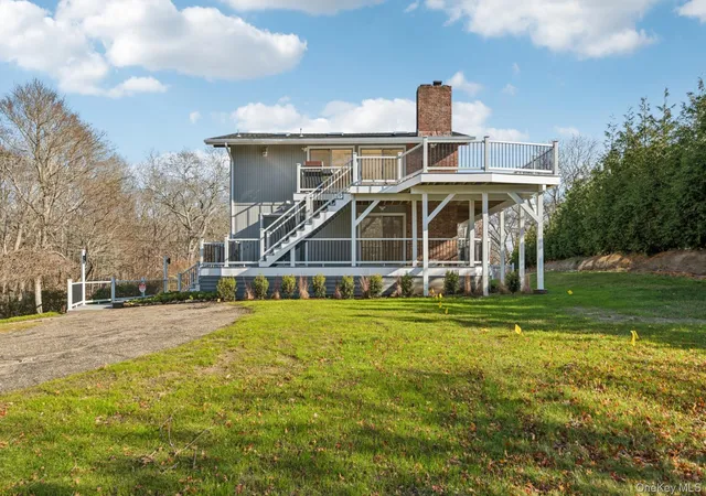 Photo 3 of Single family home for sale at 18 Tara Rd, East Hampton, NY 11954 | MLS# 1047183 | Listing updated on 2026-10-04
