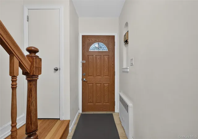 Photo 3 of Single family home for sale at 58 07 210th Street, New York, NY 11364 | MLS# 1047192 | Listing updated on 2026-09-05