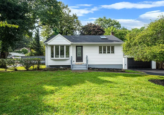Photo 1 of Single family home for sale at 14 Millers Rd, Brookhaven, NY 11789 | MLS# 1047202 | Listing updated on 2026-09-05