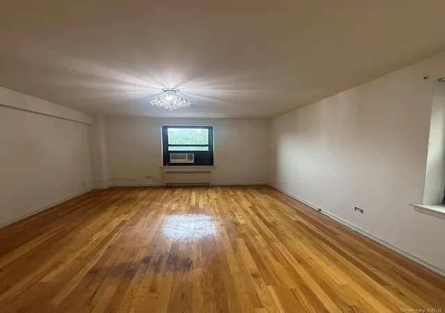 Photo 2 of Condo for sale at 21110 73 Avenue #4G, New York, NY 11364 | MLS# 1047232 | Listing updated on 2026-09-05